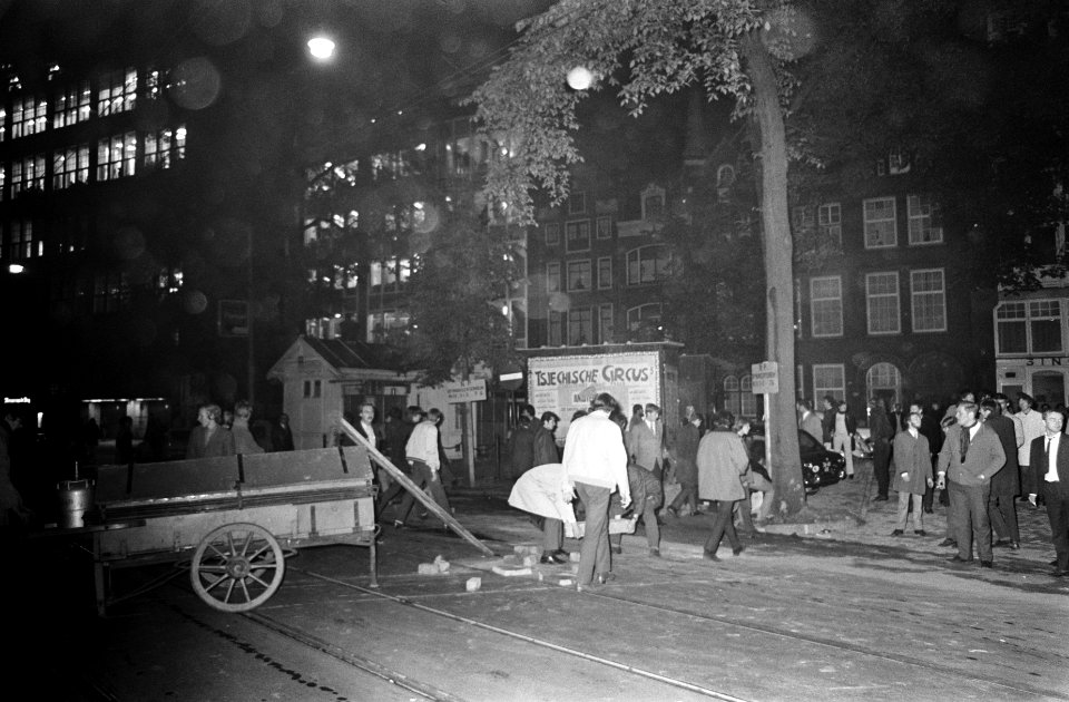 Rellen in Amsterdam in verband met de bezetting door studenten van het Maagdenhu, Bestanddeelnr 922-4413