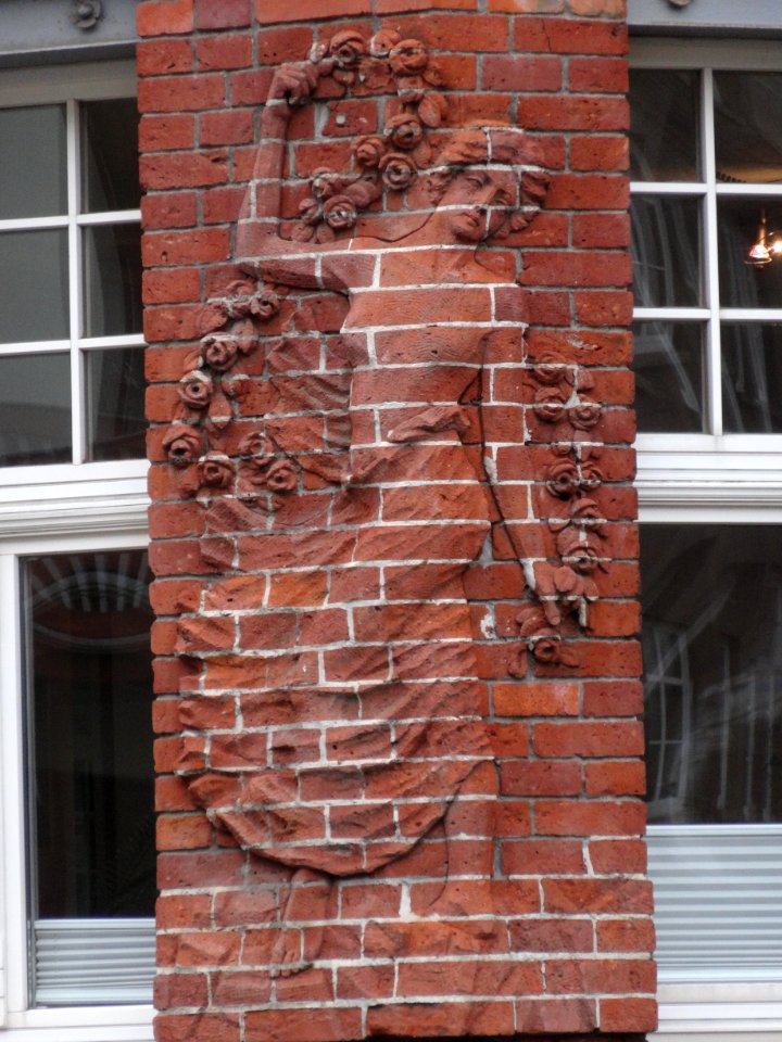 Relief Backstein Karolinenstraße, Eisenach 6