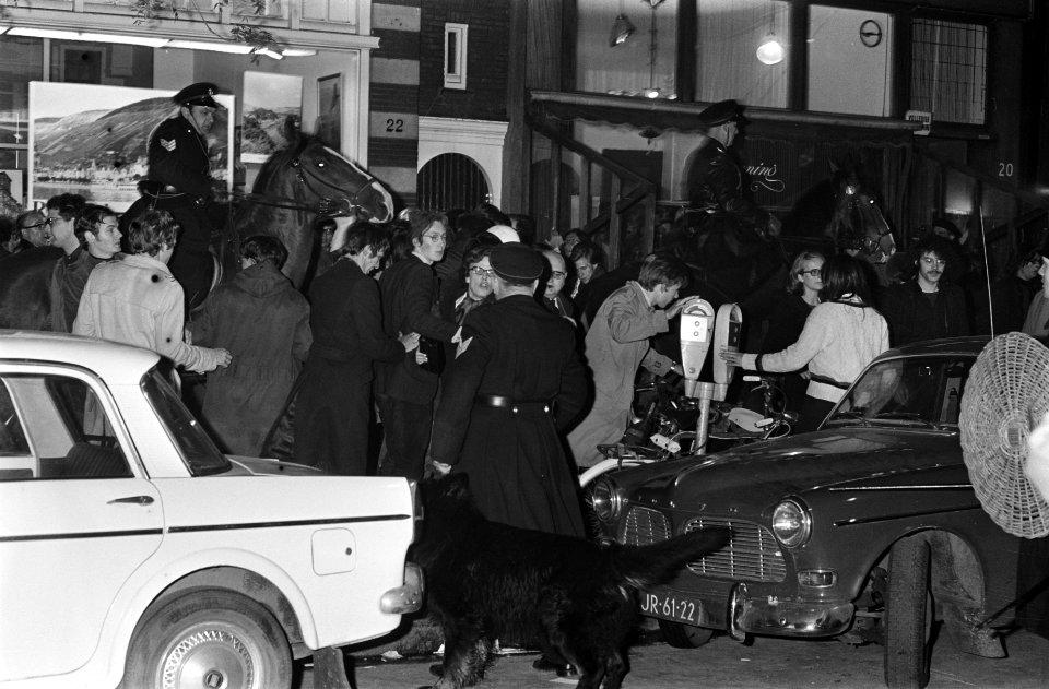 Rellen in Amsterdam in verband met de bezetting door studenten van het Maagdenhu, Bestanddeelnr 922-4368