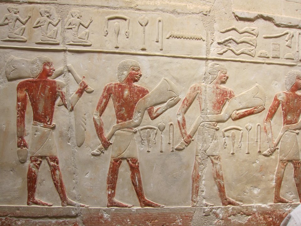 Reliefs in tomb of Idut IV