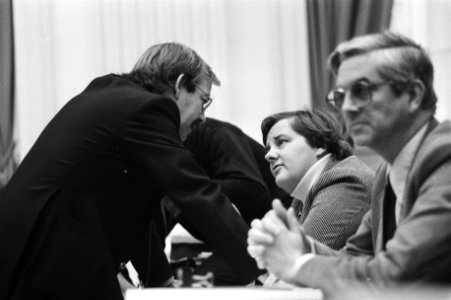 Relus ter Beek (l), Erika Verkerk Terpstra (m) en Frits Bolkestein (r), Bestanddeelnr 930-4963