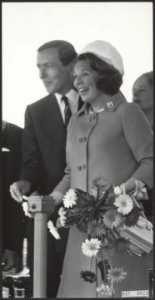 Reeks 018-0022 tm 018-0023 opening Prins Willem Alexanderhaven door Beatrix, Bestanddeelnr 018-0022