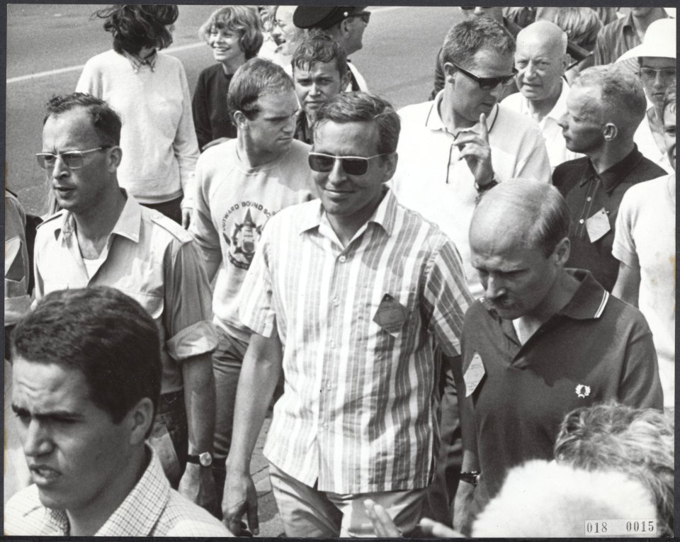 Reeks 018-0010 tm 018-0015 deelname prins Claus aan de Vierdaagse 1967, Bestanddeelnr 018-0015