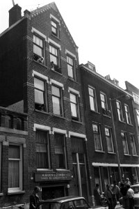 Rellen en onrust in Rotterdamse Afrikaanderbuurt ivm Turkse pensions, Bestanddeelnr 925-8017