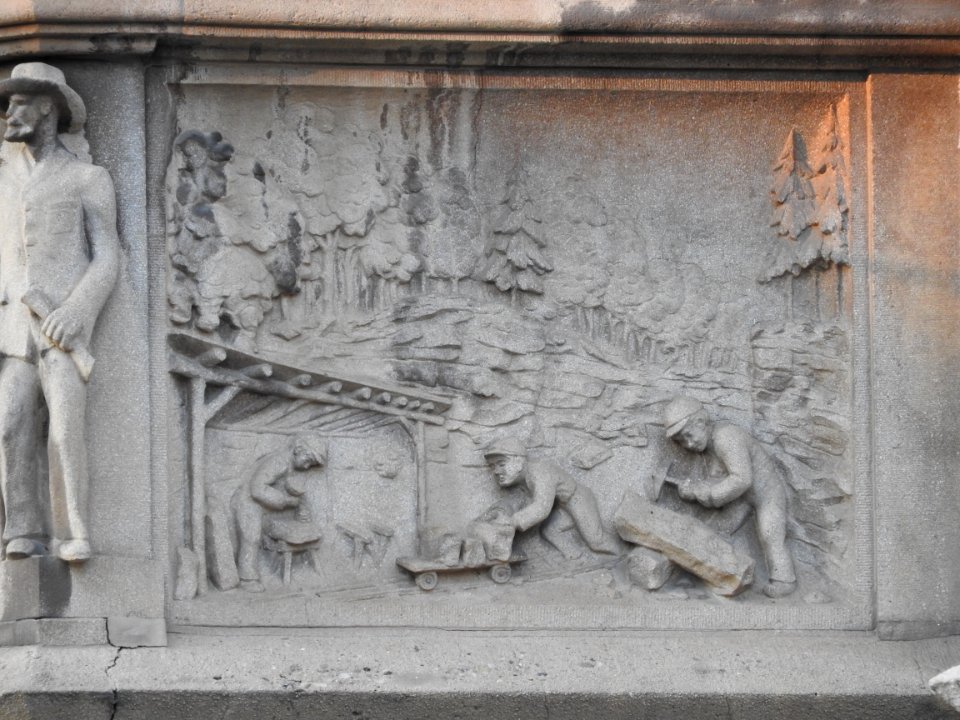 Relief Dornburger Straße 19 Jena 9