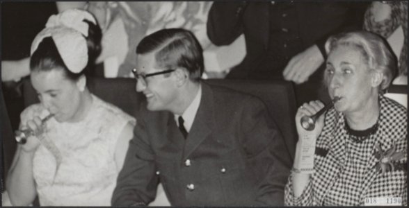 Reeks 018-1190 tm 018-1193 feestprogramma in Rotterdam voor de Koninklijke fami, Bestanddeelnr 018-1190