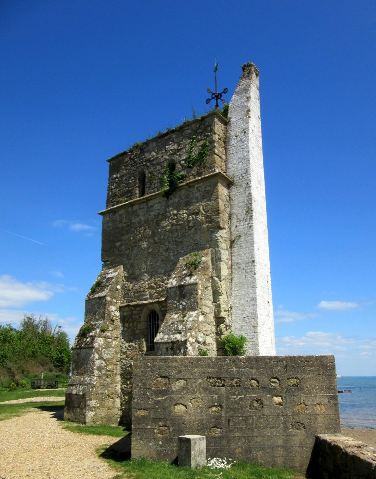 Remains of Old St Helen's Church, Duver Road, St Helens, Isle of Wight (May 2016) (5)