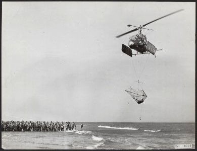 Reddingen, drenkelingen, helicopters, demonstraties, Bestanddeelnr 054-0344