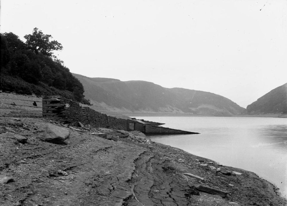 Remains of a house visible in an Elan Valley reservoir (1294255)