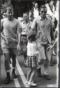 Reeks 018-0010 tm 018-0015 deelname prins Claus aan de Vierdaagse 1967, Bestanddeelnr 018-0014