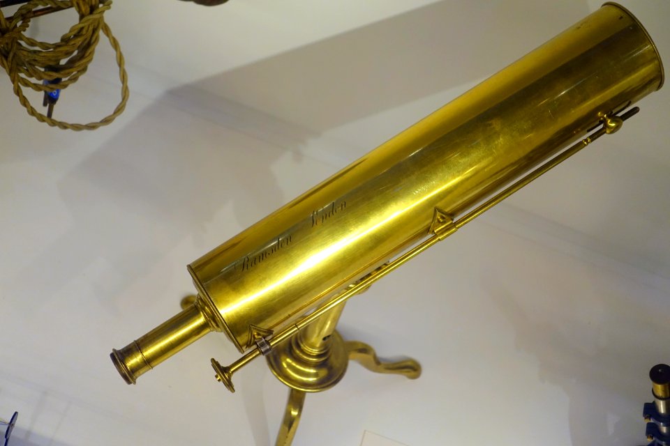 Reflecting telescope, Ramsden, London, undated, TM7778, view 2 - Tekniska museet - Stockholm, Sweden - DSC01520