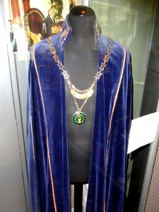 Rector's robe and chains, College of Veterinary Medicine - Arppeanum - DSC05125