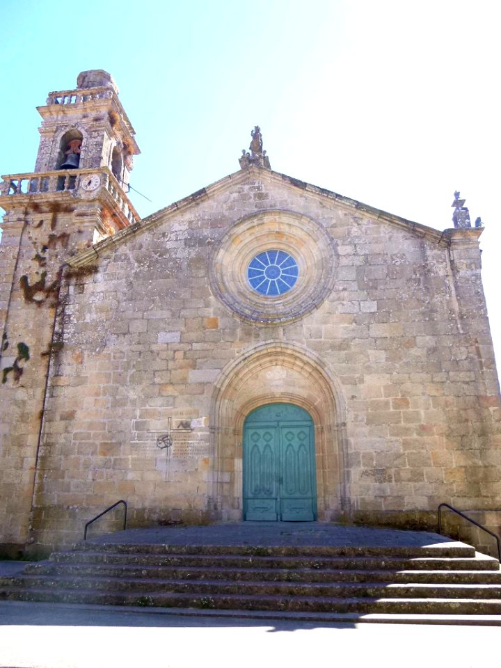 Redondela - Iglesia de Santiago 6