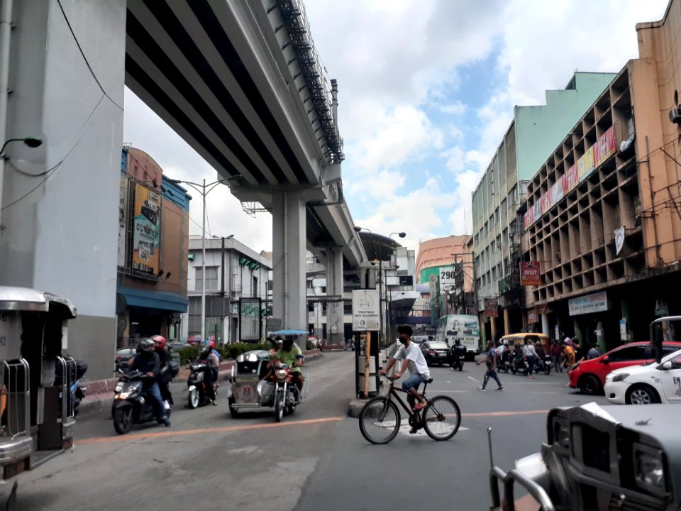 Recto from Avenida Rizal 2021jwilz