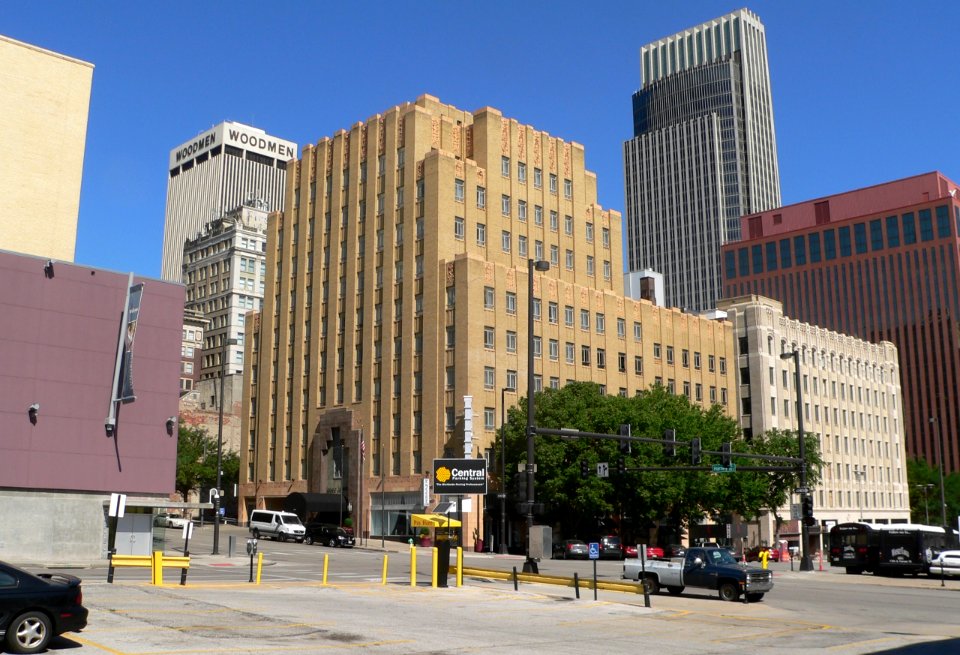 Redick Tower (Omaha) from SE 1