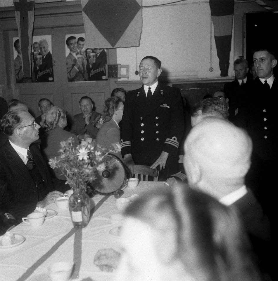 Rede marine-officier, Bestanddeelnr 902-9585