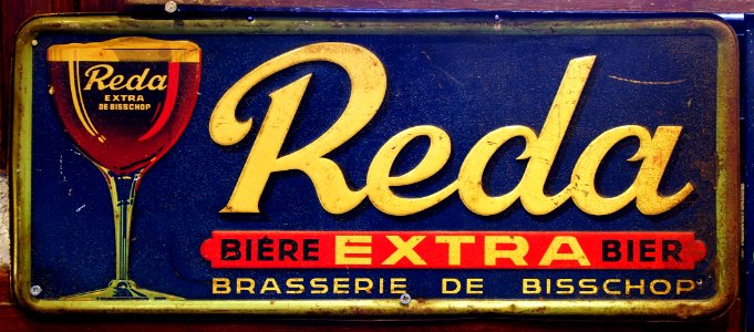 Reda Extra bier, Brasserie De Bisschop, old metal advertising sign