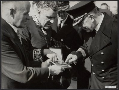 Reeks 020-0131 tm 020-0189 staatsbezoek Zweedse koning aan Nederland 25-4 tm , Bestanddeelnr 020-0165