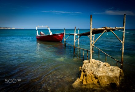 Red Boat (169417655)