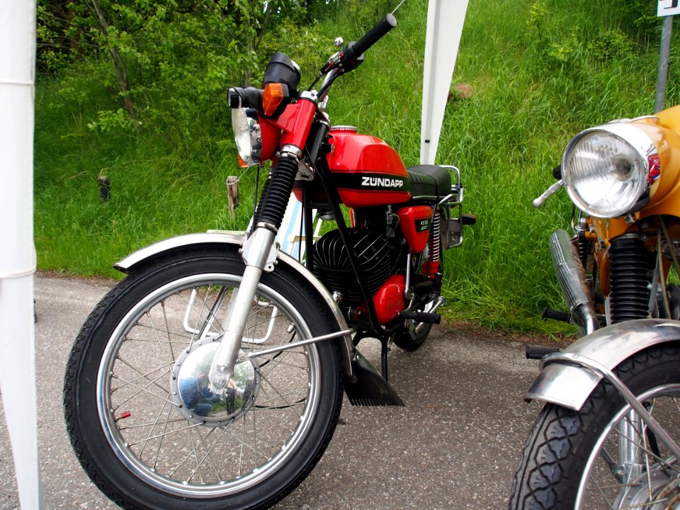 Red Zundapp KS125 Sport photo