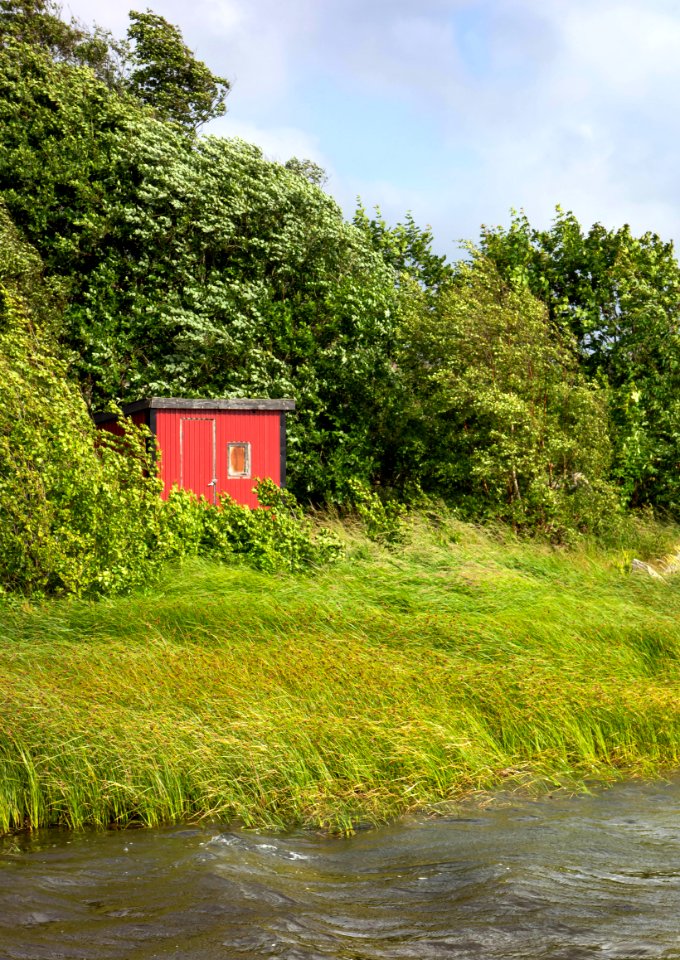 Red shed in Rixö Marina