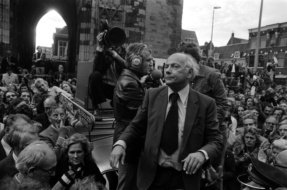 Regering demonstreert tegen doodvonnissen in Spanje in Utrecht premier Den Uyl , Bestanddeelnr 928-1750