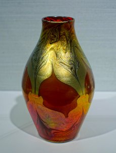Red vase, Louis Comfort Tiffany, c. 1897, glass - Hessisches Landesmuseum Darmstadt - Darmstadt, Germany - DSC00862 photo