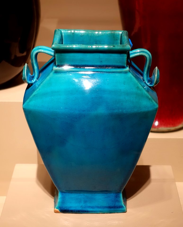 Rectangular vase with two handles, China, Qing dynasty, late 1700s to early 1800s AD, porcelain, turquoise glaze - Portland Art Museum - Portland, Oregon - DSC08419