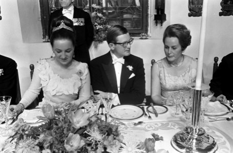Regeringsdiner voor bruidspaar Margriet en Pieter van Vollenhoven in Leidse Lake, Bestanddeelnr 919-9449