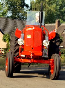 Red Nuffield BMC