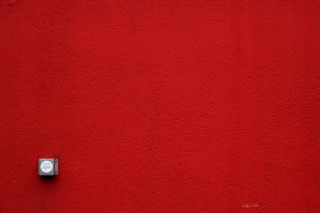 Red Wall (47385670) photo