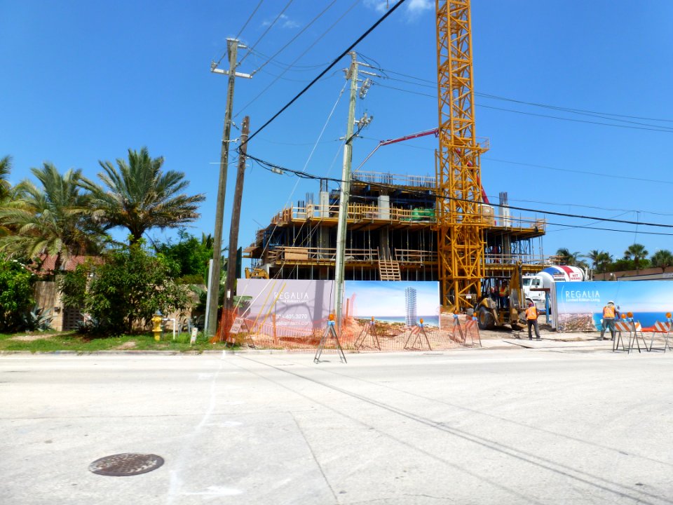 Regalia construction