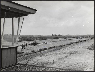 Reeks 059-0484, 059-0488, 059-0490, 059-0492. Aanleg nieuwe vliegveld Zestienhov, Bestanddeelnr 059-0484