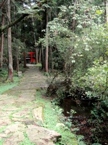 Red shrine - Ishiyamadera - Otsu, Shiga - DSC07402