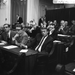 Regeringsverklaring door Minister President De Jong in Tweede Kamer , fraktie D6, Bestanddeelnr 920-2410