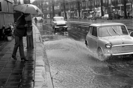 Regen in Amsterdam., Bestanddeelnr 922-9386