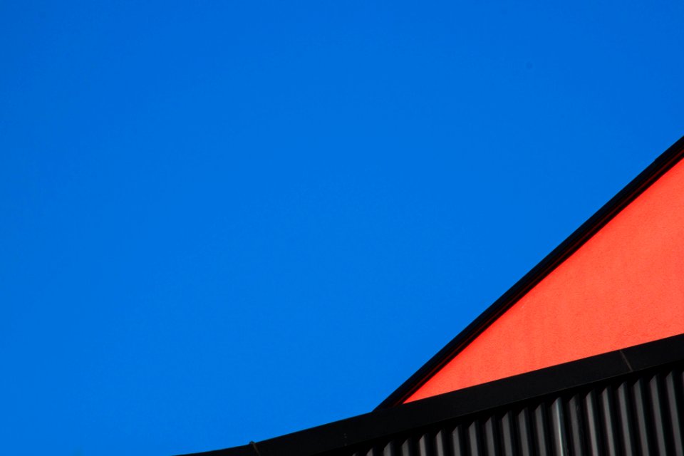 Red Triangle (104040101) photo