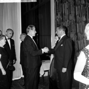 Regeringsdiner voor NATO conferentie in het Kurhaus te Scheveningen, Marijnen en, Bestanddeelnr 916-4313