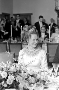 Regeringsdiner te Delft in Prinsenhof, prinses Irene, Bestanddeelnr 918-8566