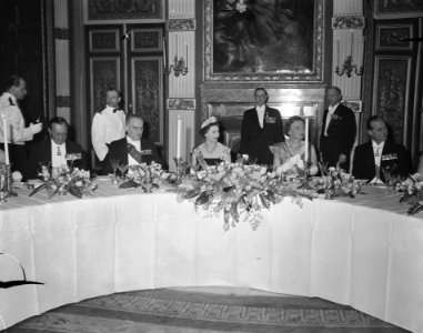 Regeringsdiner in Den Haag, Bestanddeelnr 909-4418
