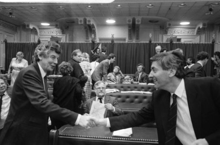 Regeringsverklaring kabinet Lubbers-II Wim Kok wordt van af zijn maiden speech, Bestanddeelnr 933-7182