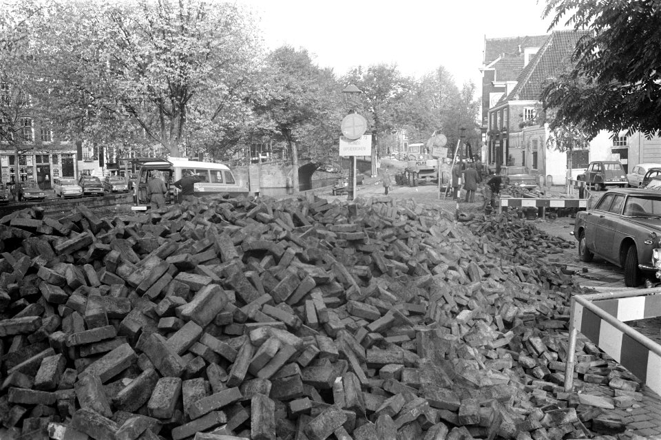 Reguliersgracht opgebroken voor werkzaamheden, Bestanddeelnr 926-7648
