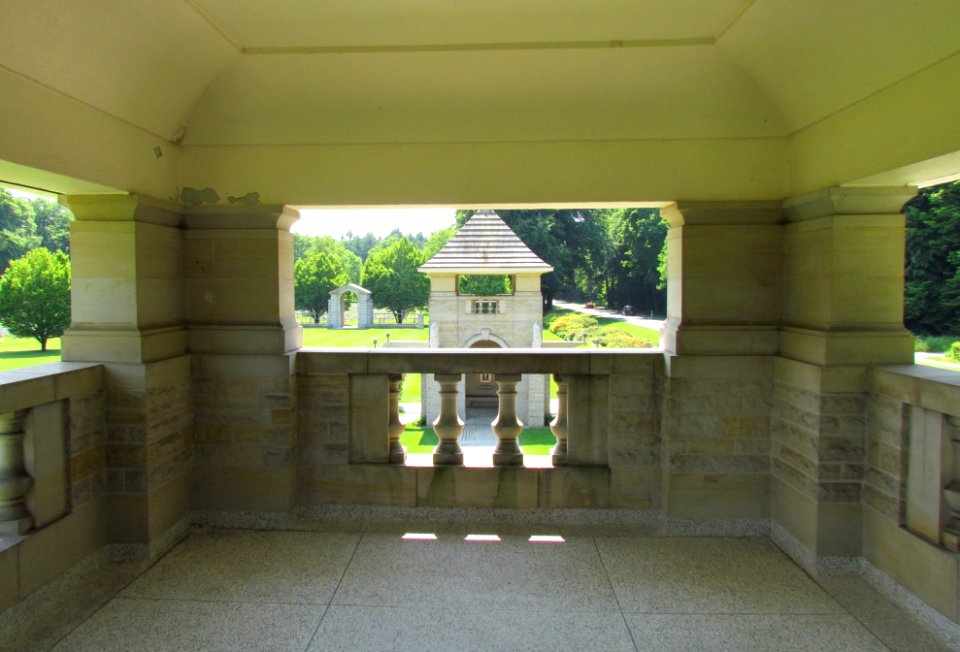 Reichswald War Cemetery, tower-to-tower look