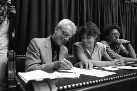 Regeringsverklaring kabinet Van Agt III CPN-fraktie v.l.n.r. Bakker, Ina Brou, Bestanddeelnr 932-2023