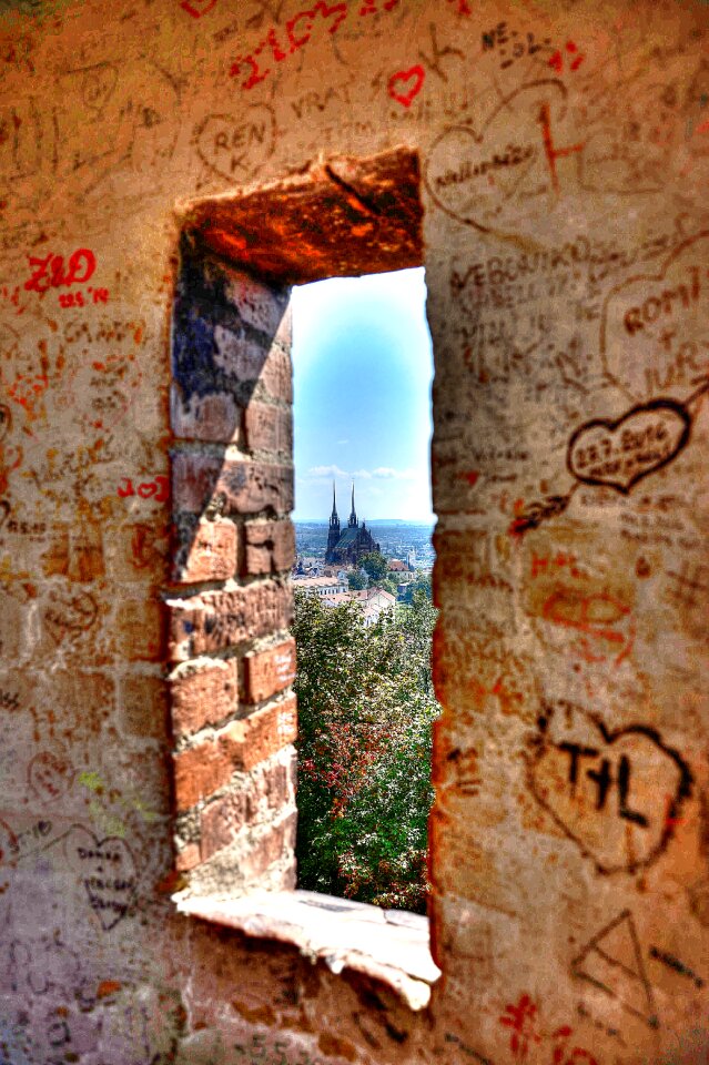 Urban hdr sneak