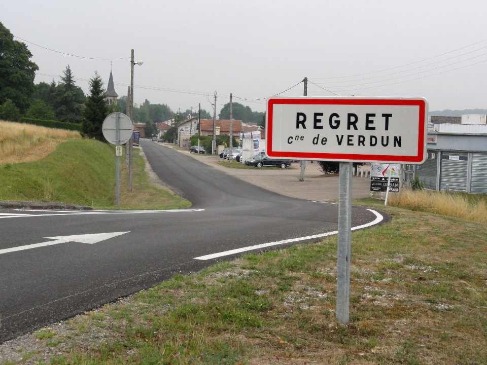 Regret (Verdun, Meuse) city limit sign