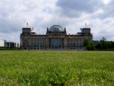Reichstag building from west in june 2019 02