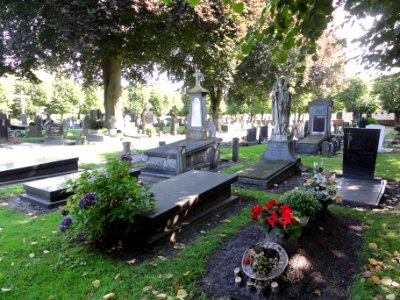 Reek Rijksmonument 519143 kerkhof, algemeen
