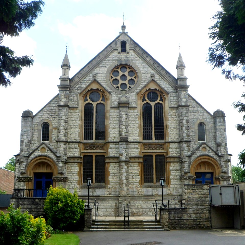 Reigate Methodist Church, High Street, Reigate (June 2013)