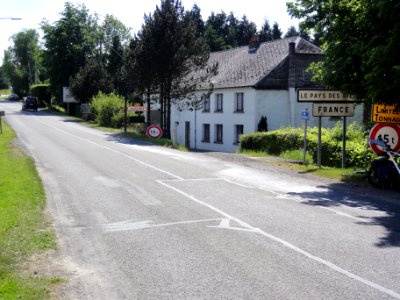 Regniowez (Ardennes, Fr) frontière F-B
